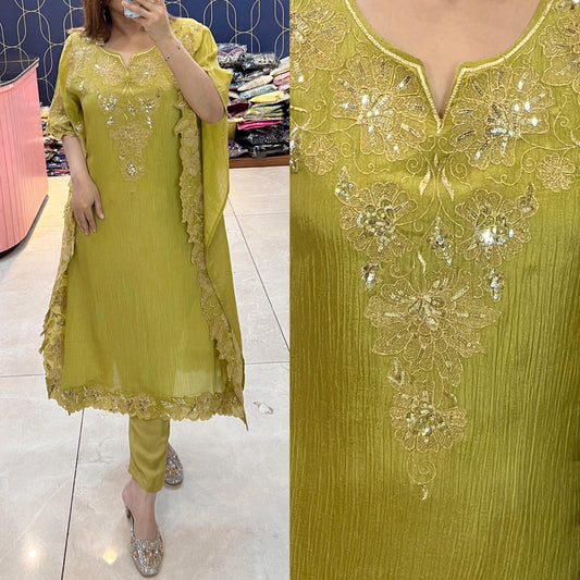 Article 1871 – Pure Crush Fabric Kaftan with Elegant Embroidery | Sizes 40–46