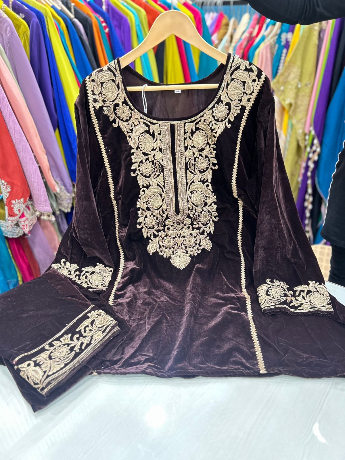 Article 1109 – Pure Velvet Potli Cordset with Premium Embroidery | Sizes 40–46