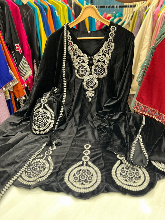 Beautiful Embroidered Anarkali Suit | Premium Festive Wear | Sizes 40–46