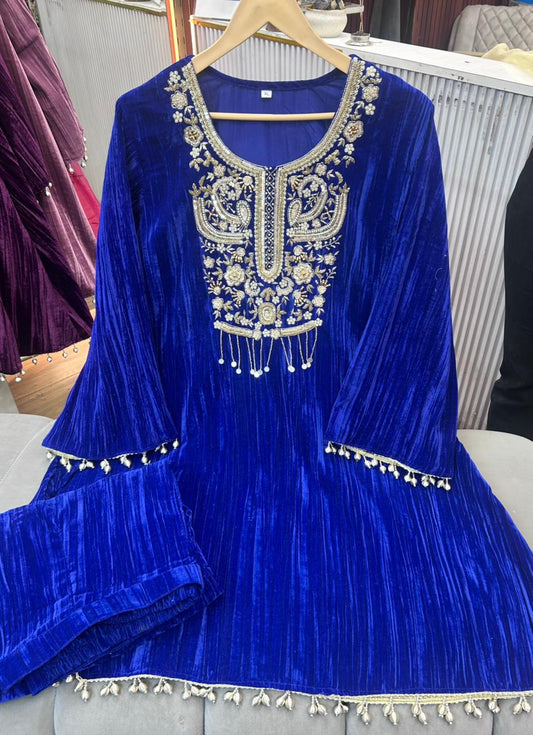 Article 1948 – Premium Crushed Velvet Cord-Set with Elegant Handwork | Sizes 38–46