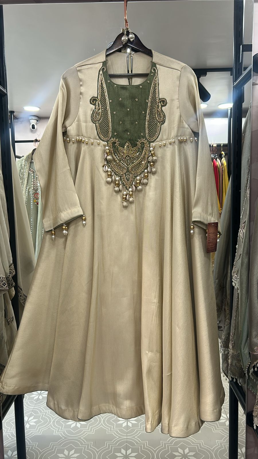 2111 Anarkali