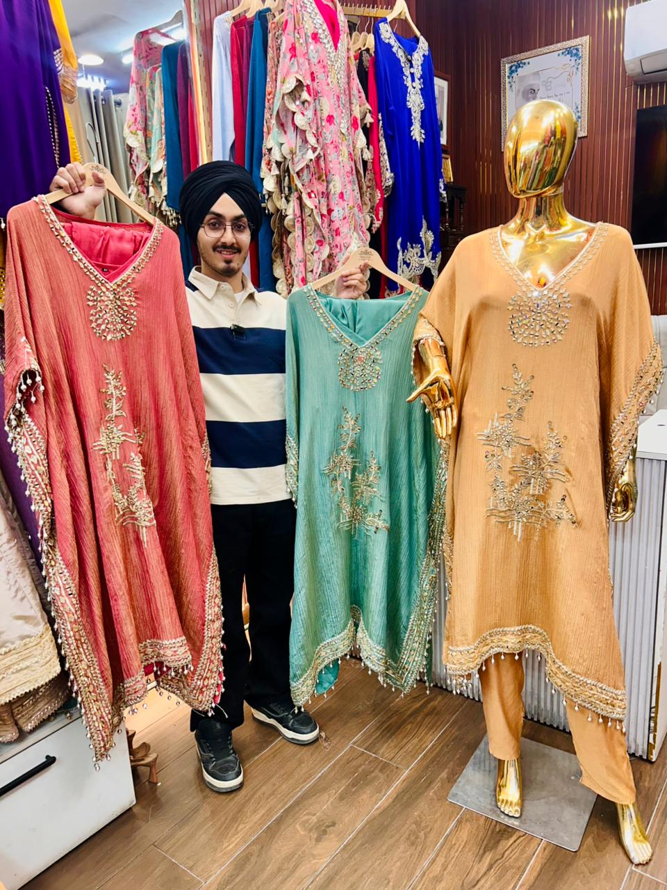 Article 1470 – Crush Tissue Kaftan With Real Mirror Embroidery & Straight Pant