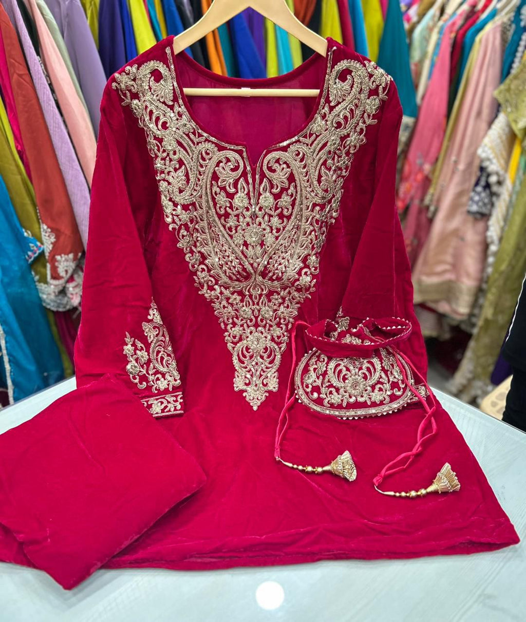 Article 1166 – Pure Velvet Potli Cordset with Premium Embroidery | Sizes 40–46