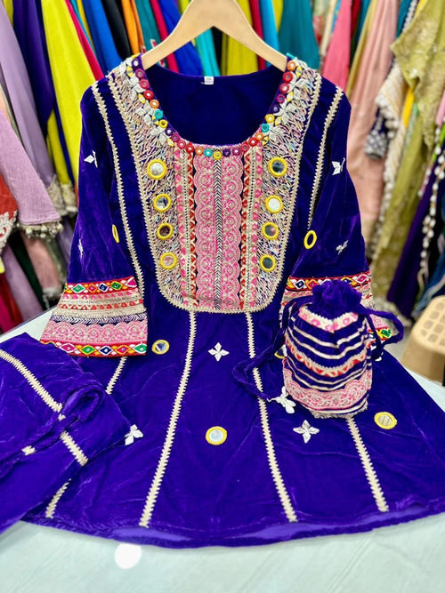 Article 1084 – Pure Velvet Potli Cordset with Gota & Lace Work | Premium Designer Velvet Suit Set | Sizes 40–46