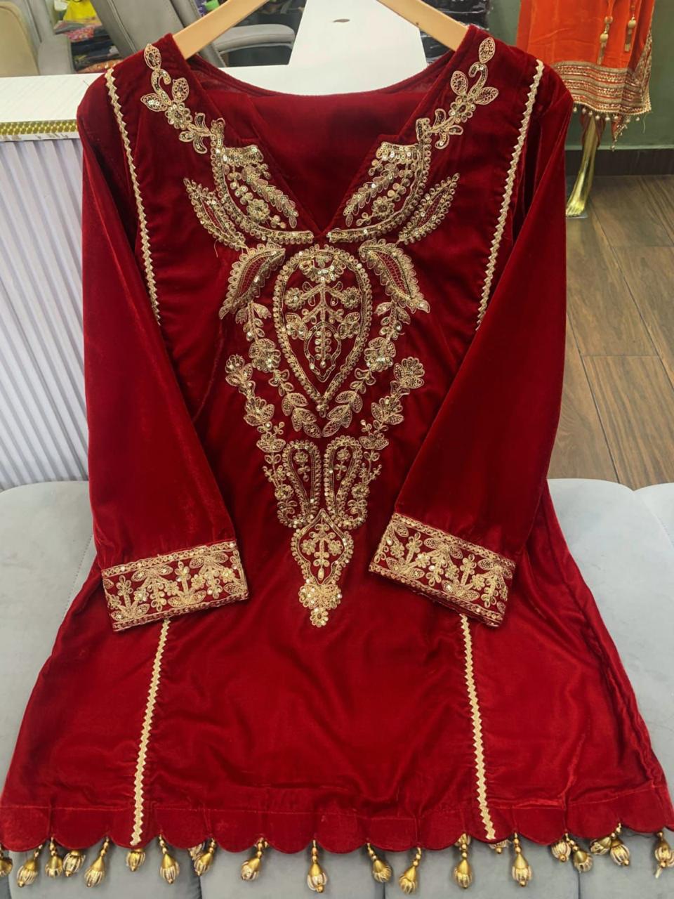 Article 1059 – Premium Pure Velvet Embroidered Cordset | Sizes 40–46