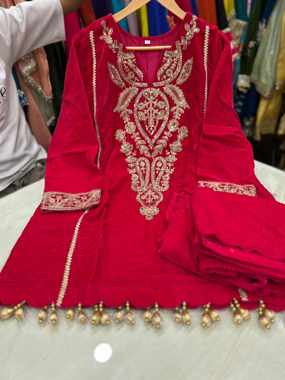 Article 1059 – Premium Pure Velvet Embroidered Cordset | Sizes 40–46