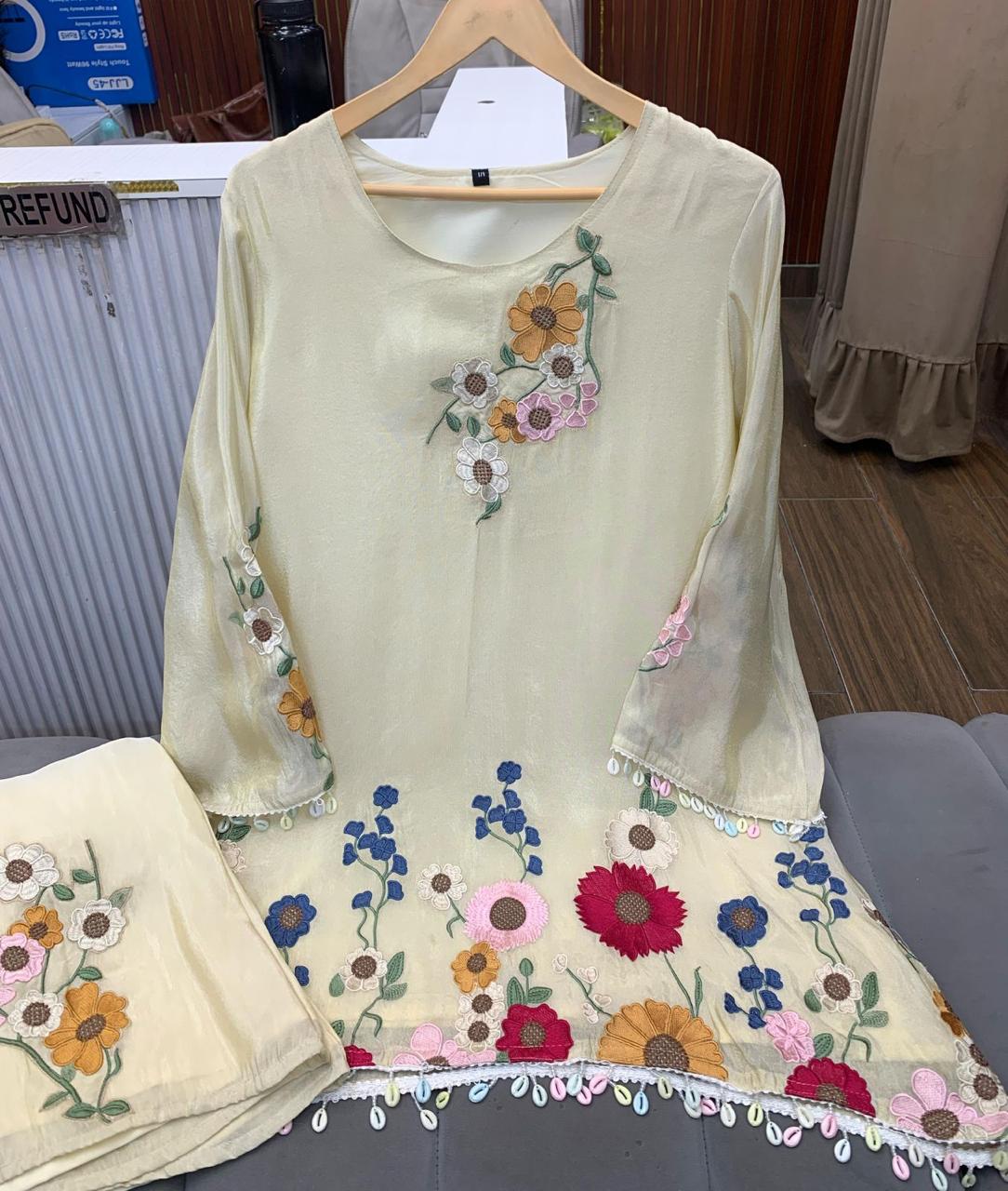 Article 1620 | Tissue Shimmer Fabric Cord Set with Floral Embroidery & Bell Bottom Pants