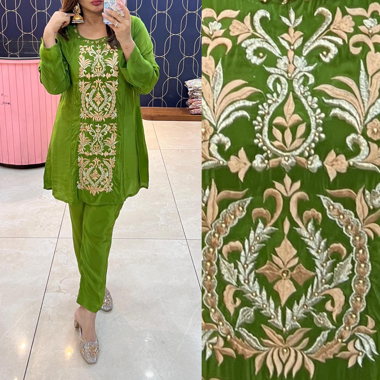 Article 1800 | Pure Crepe Cord Set with Thread Work Embroidery