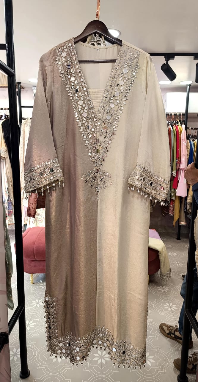 1977 Long Dress Dual Tone