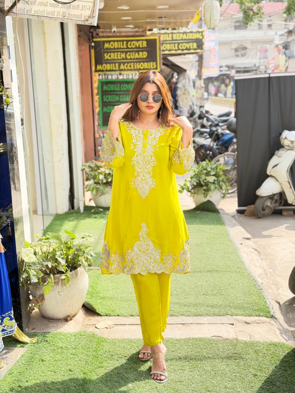 Pure Crepe Kurti set With Beautiful Embroidery