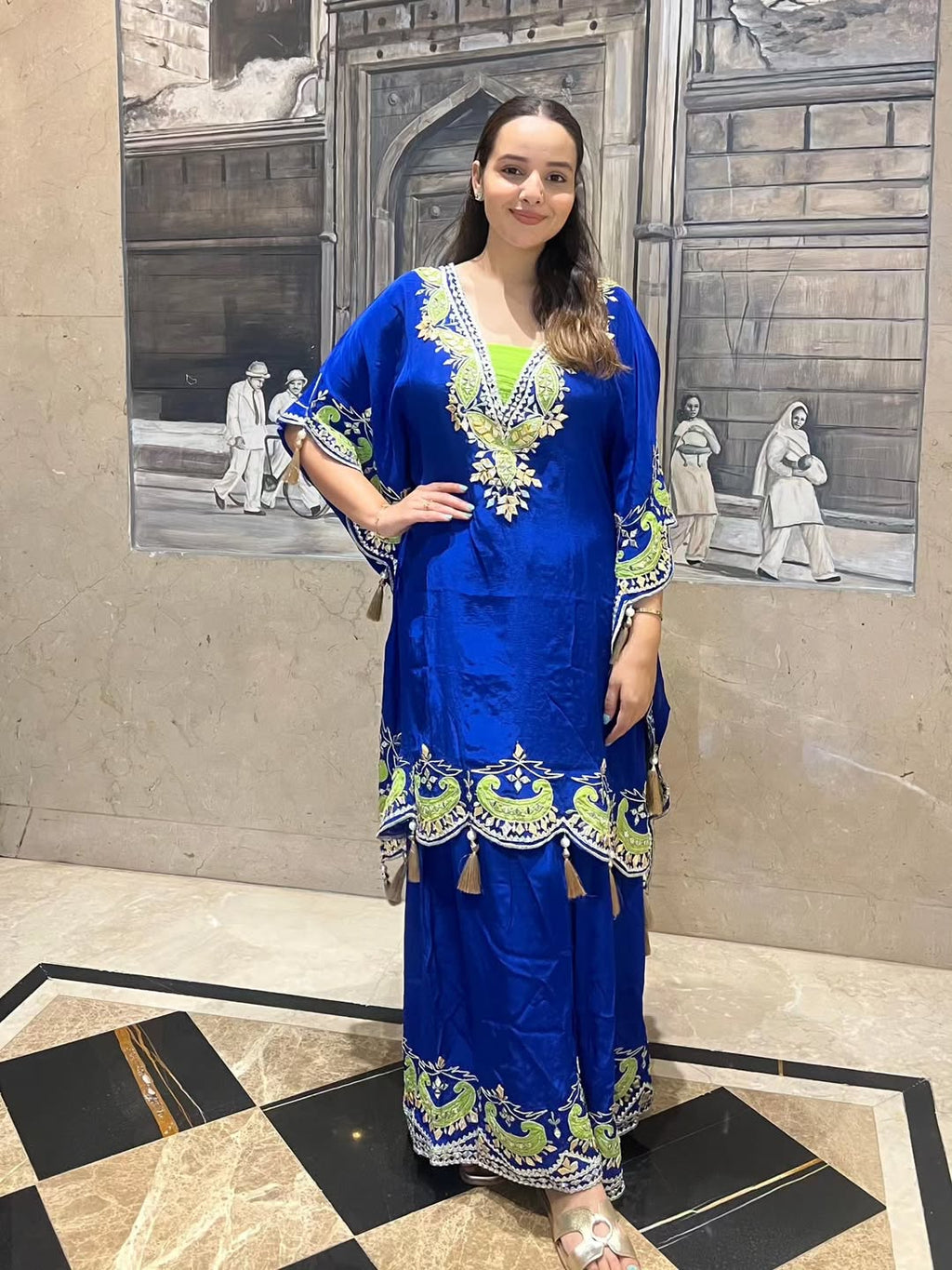 Article 1734 – Pure Crepe Short Kaftan With Sharara