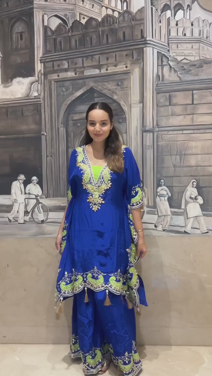Article 1734 – Pure Crepe Short Kaftan With Sharara