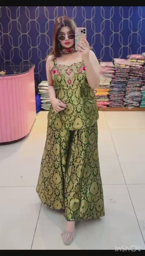 Article 1932 – Brocade Mirror Lace Cord Set with Bell Bottom Pants | Sleeveless Ethnic Wear | Sizes 40–46