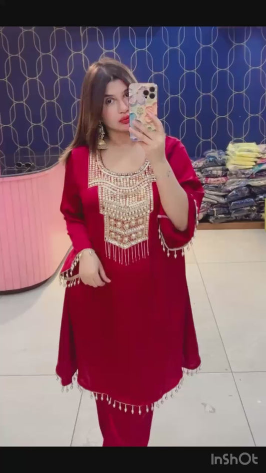 Article 1873– Imported Crush Fabric Co-ord Set with Elegant Handwork | Sizes 40–46