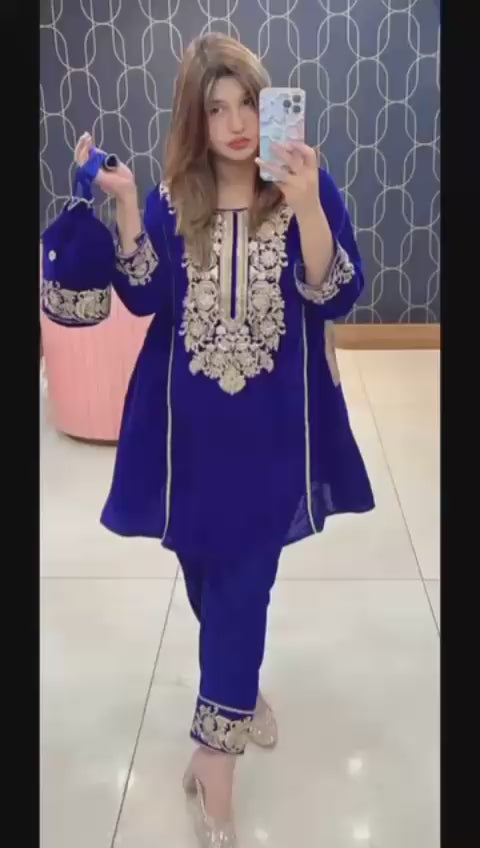 Article 1109 – Pure Velvet Potli Cordset with Premium Embroidery | Sizes 40–46