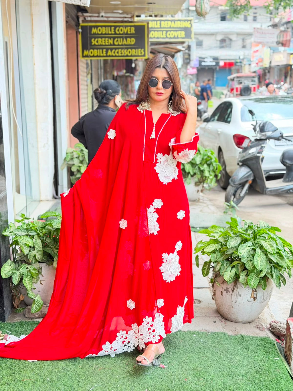 Elegant Pure Georgette Pakistani Suit with beautiful duapatta