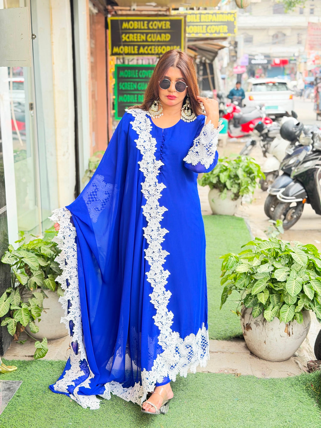 Elegant Pure Georgette Pakistani Suit with beautiful duapatta