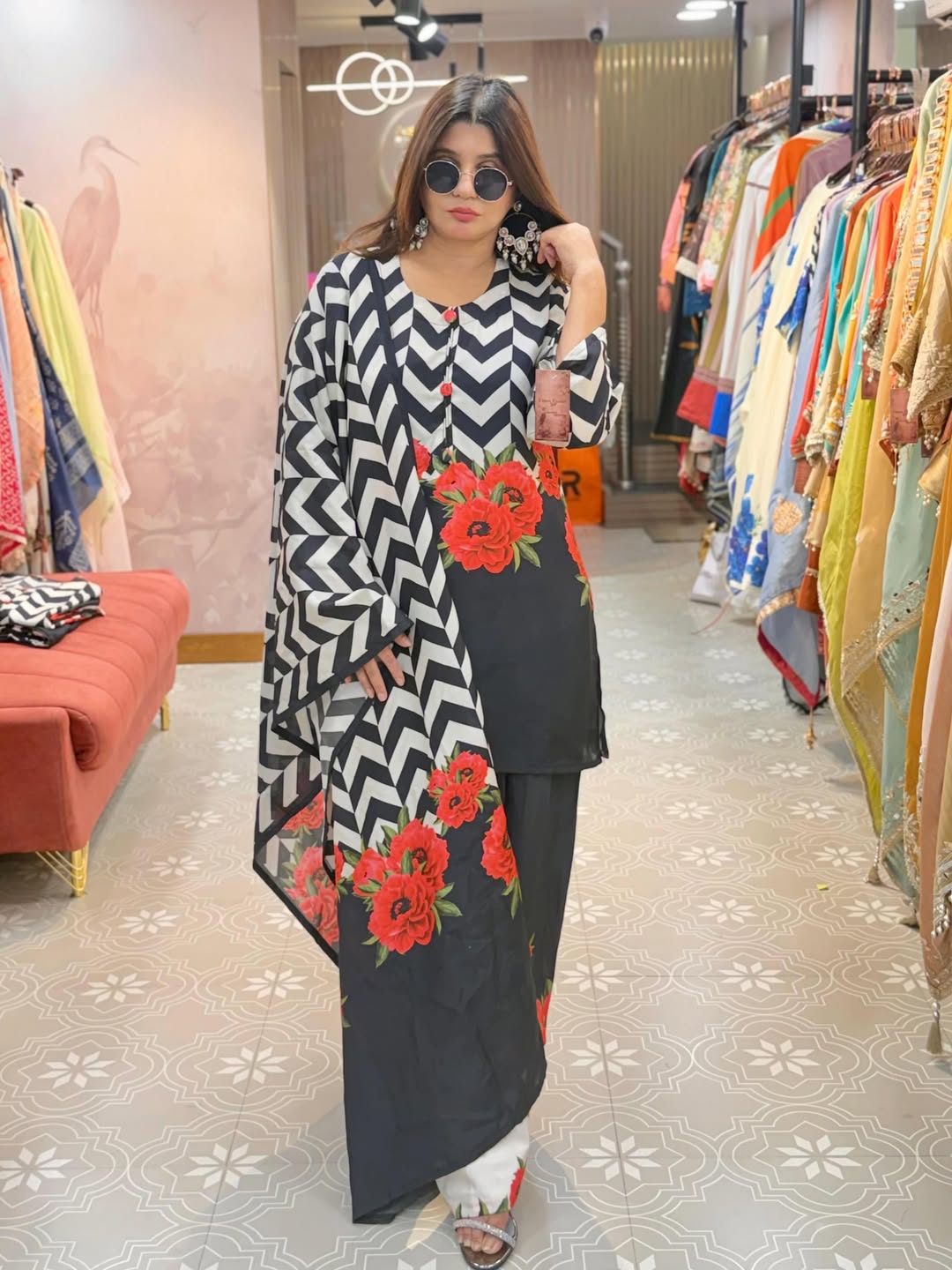 Pure Pakistani printed Muslin Suit with Dupatta , Elegant Ethnic Wear