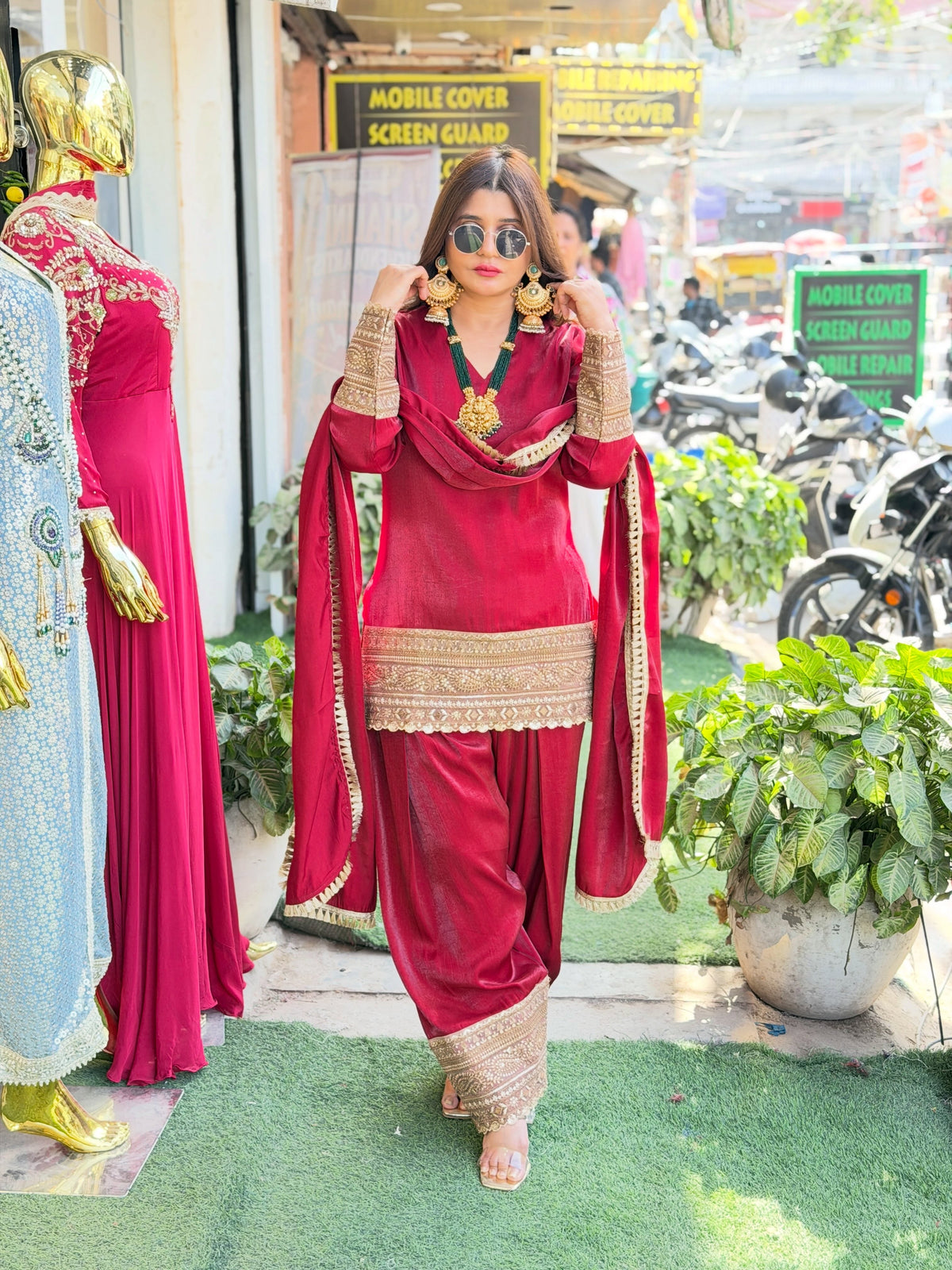 Code-2743 "DIWANA" Three Piece Farshi Salwar Suit