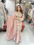 Pure tissue coord set with stone work