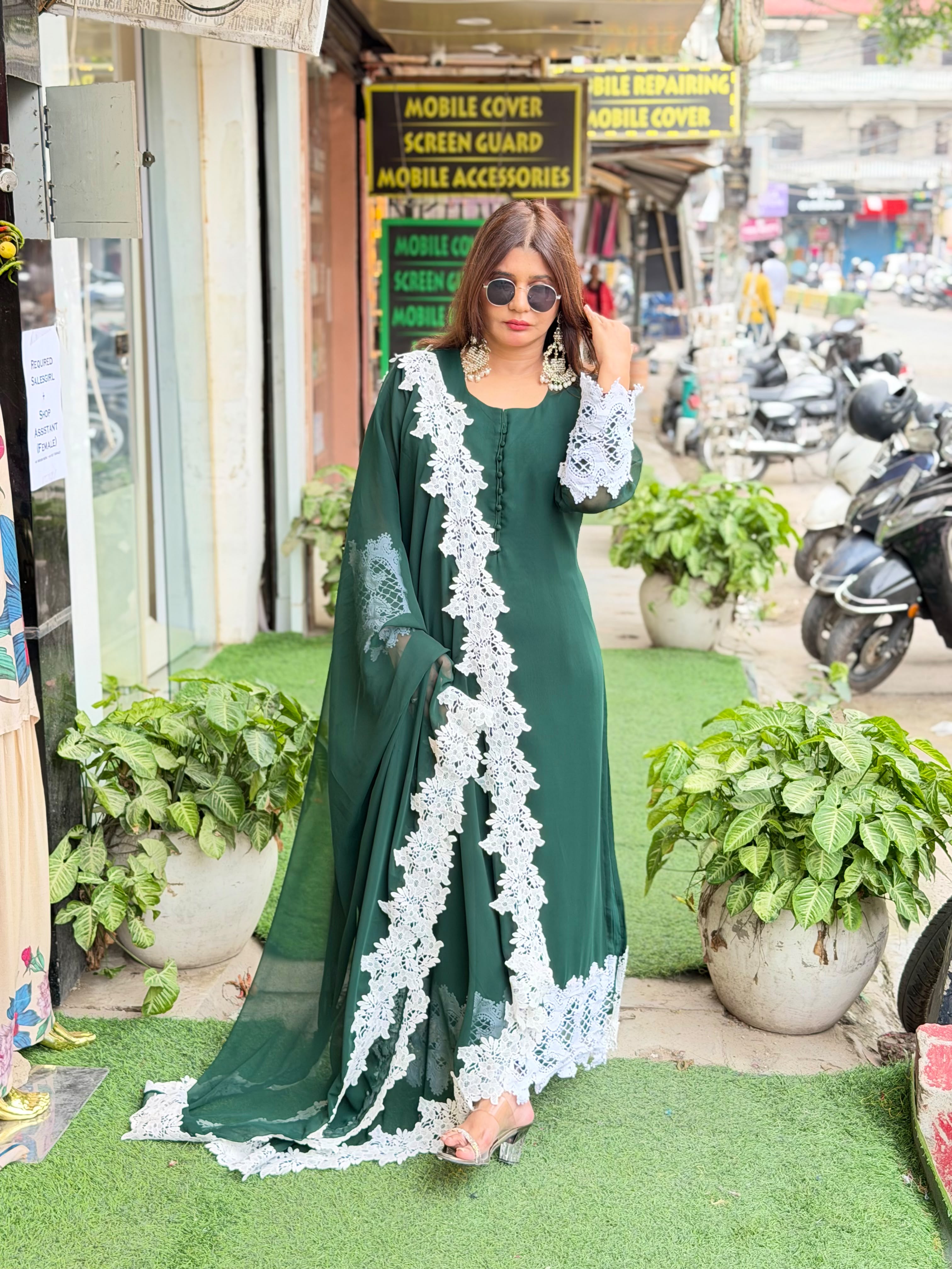 Elegant Pure Georgette Pakistani Suit with beautiful duapatta