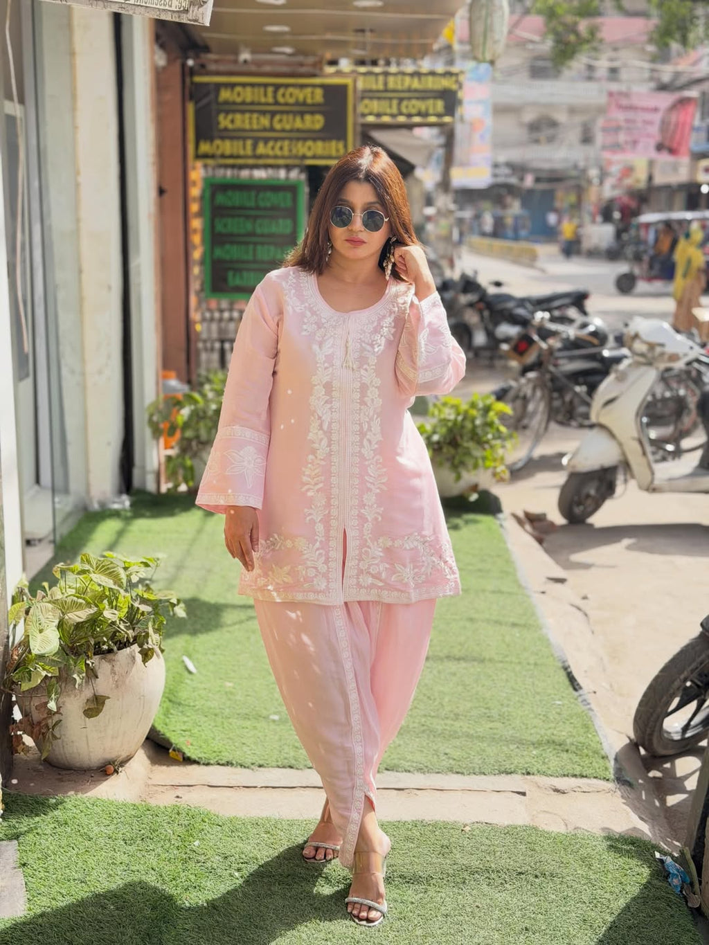 Mul cotton coord set with embroidery and tulip pants