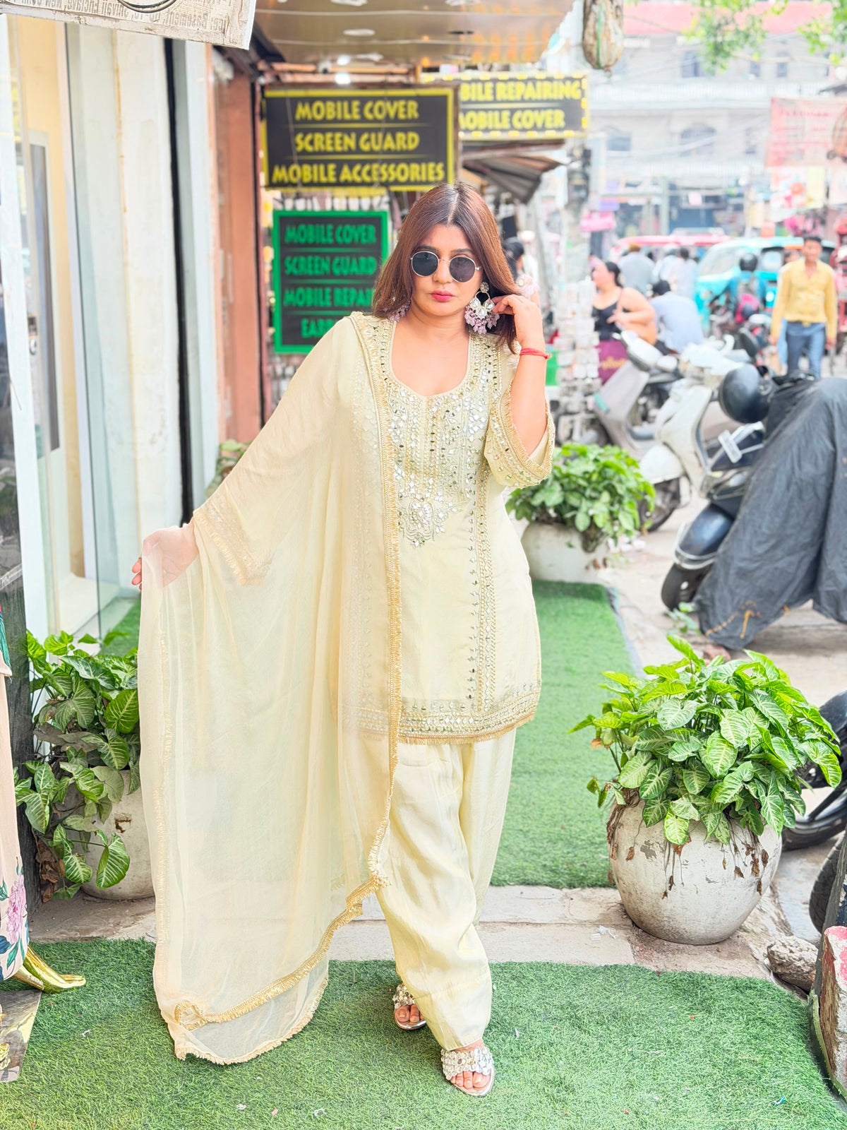 Article 1915 – Pure Glass Tissue Fabric Farshi Salwar Suit with Chiffon Dupatta & Mirror Work | Sizes 40–46